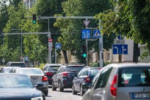 Vilniuje daugėja kintamos informacijos kelio ženklų