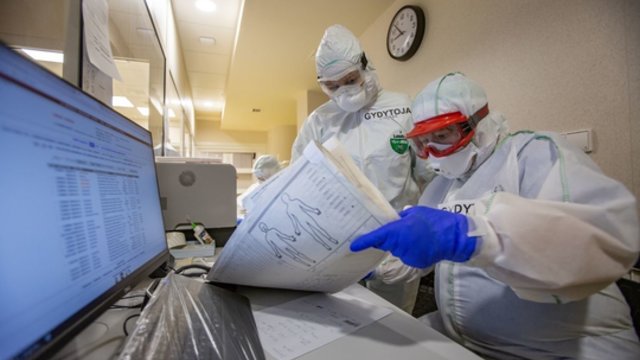 Lietuvoje pradėjo augti sergamumas koronavirusu: mokslininkų komentarai kelia nerimą