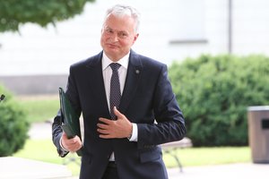 G. Nausėda atvėrė visas kortas: partnerystės įstatymo nebūtų pasirašęs, ruošiasi spausti A. Dulkį