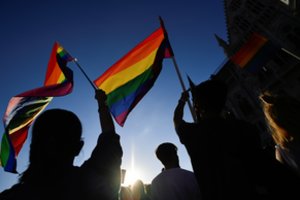 ES imsis teisinių veiksmų Vengrijos atžvilgiu dėl prieš LGBTQ nukreipto įstatymo
