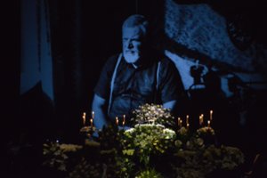 Klaipėda atsisveikino su teatro legenda režisieriumi Povilu Gaidžiu