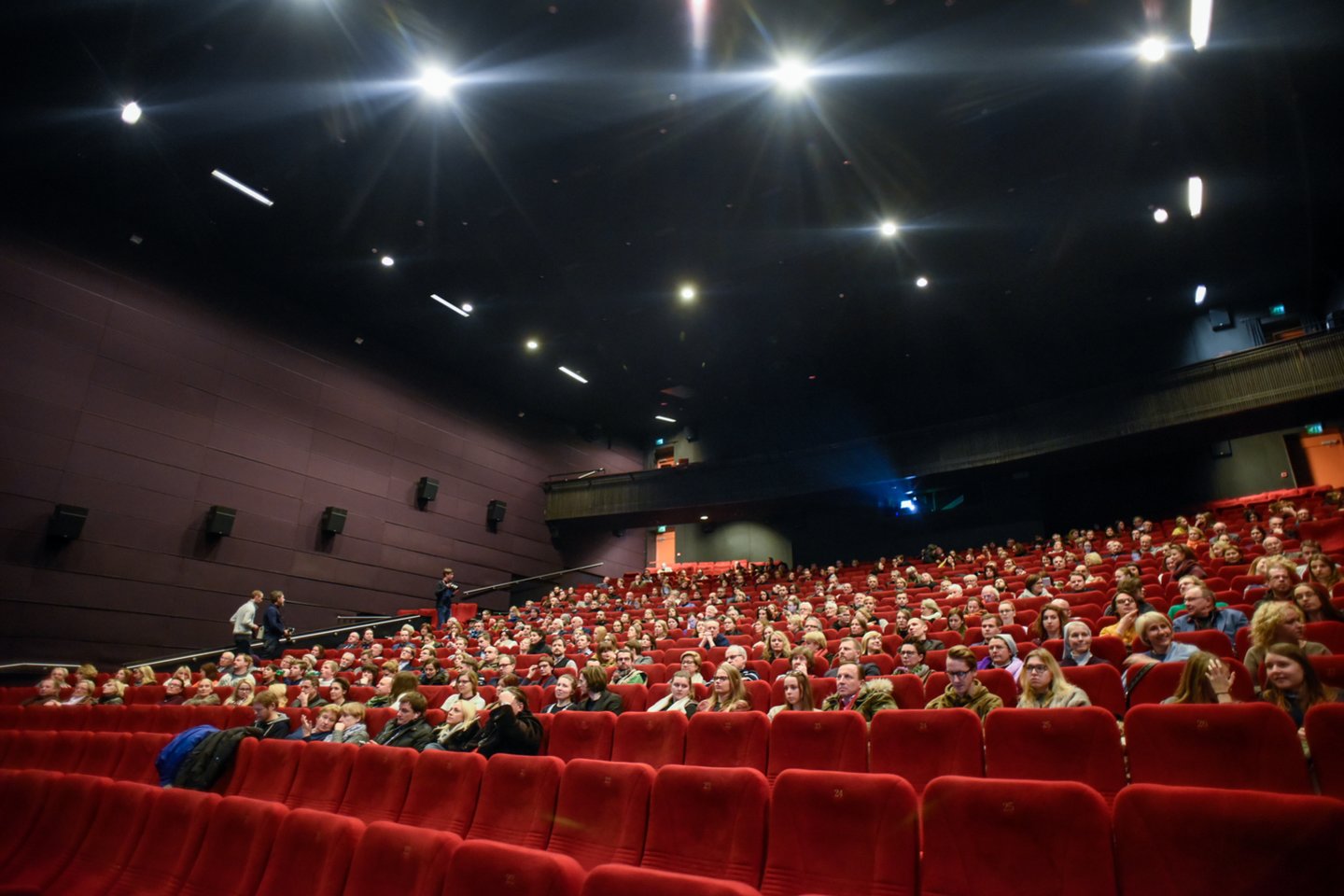 Kino teatrai protestuos dėl neatlaisvinamos jų veiklos – vieną dieną neveiks.<br>D.Umbraso nuotr.