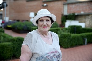 Dainininkei Reginai Maciūtei likimas nepagailėjo ir dovanų, ir niuksų