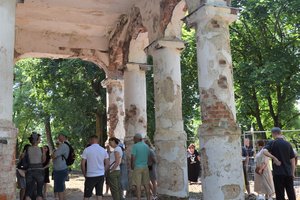 Istorinio romano „Fata morgana“ skaitytojai nusekė paskui Kėdainių legendas 