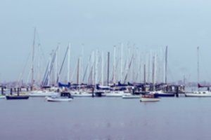 Nauja lietuvių aistra – buriavimas: norintys išmokti laukia eilėse