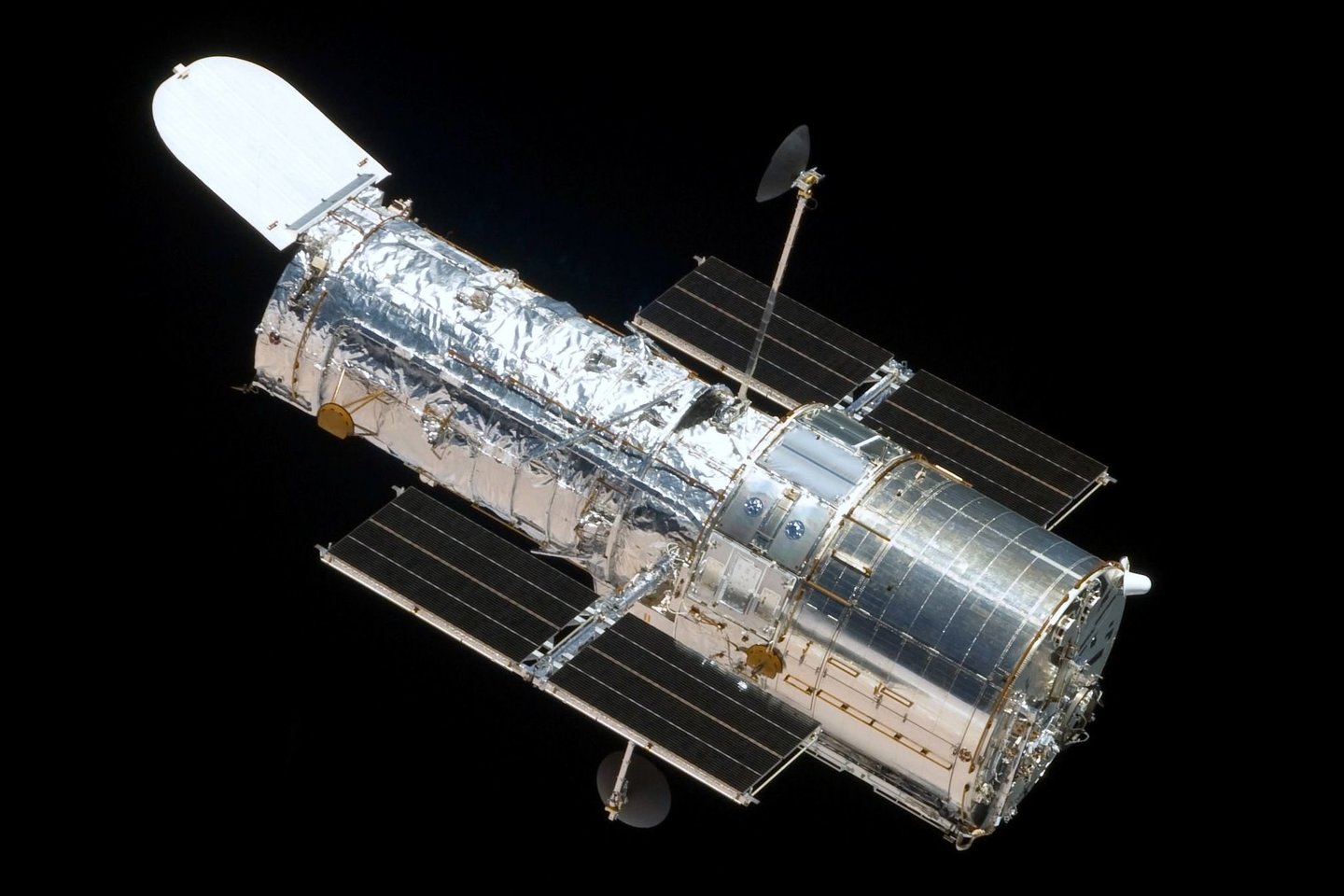 Orbitinė observatorija išsijungė birželio viduryje, todėl teko sustabdyti visus su „Hubble“ susijusius stebėjimų projektus.<br>NASA nuotr.
