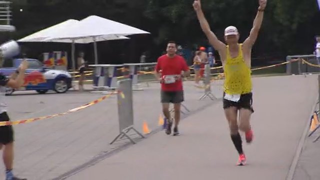 Džiugi pergalė: T. Pryšmantas nugalėjo tarptautiniame 100 kilometrų bėgime