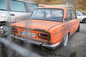 Vilnius skelbia, kuriuos automobilius nutemps iš kiemų – susitvarkyti patiems davė porą savaičių