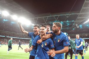 „Euro 2020“ finalas pranoko lemiamas Lietuvos krepšinio rinktinės rungtynes