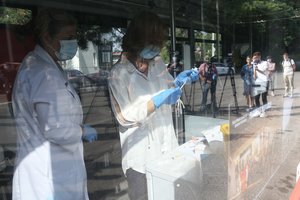 Raudonoje zonoje atsidūrusių savivaldybių merai: nėra kitos išeities, reikia skiepyti žmones privalomai