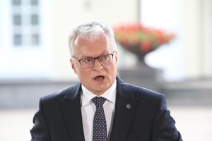 G. Nausėda pasirašė migrantų teises ribojančias pataisas, tačiau prašo ištaisyti trūkumus