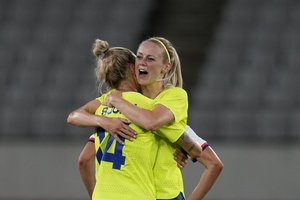 Tokijo olimpinės žaidynės startavo su staigmena: švedės kirto pasaulio futbolo čempionėms