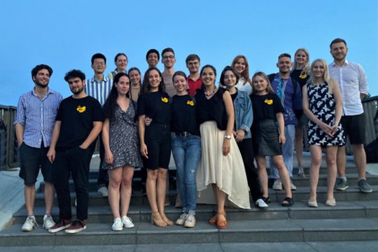 „Kaunas Piano Fest“ baigiamajame koncerte kūriniai atliekami net 8 rankomis