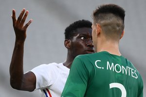 Olimpinis futbolo turnyras Prancūzijai prasidėjo sutriuškinimu: gavo meksikietiškų pamokų