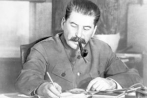 Stalino biografijos vingiai: kodėl ir kaip diktatorius slėpė savo ikirevoliucinę praeitį?