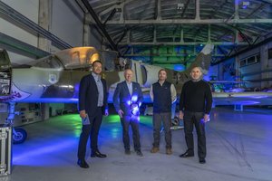 Automobilių pramonės revoliucija: kokie automobiliai ateityje važinės ar skraidys Lietuvos keliais?