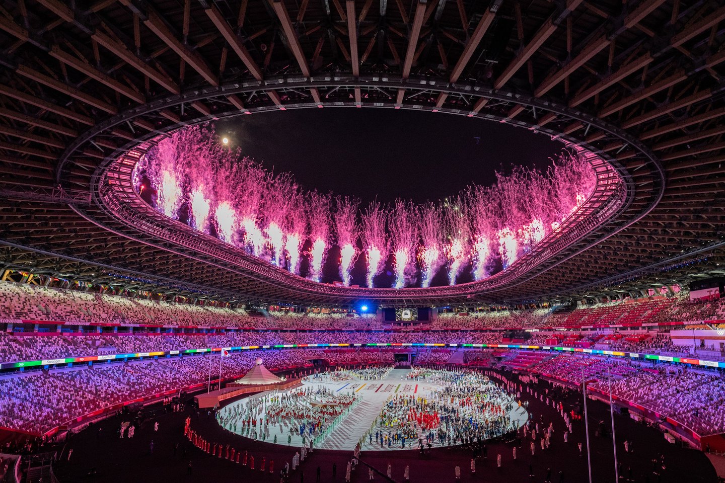 Tokijo olimpiados atidarymo ceremonija.<br>Vytauto Dranginio (LTOK) nuotr. 
