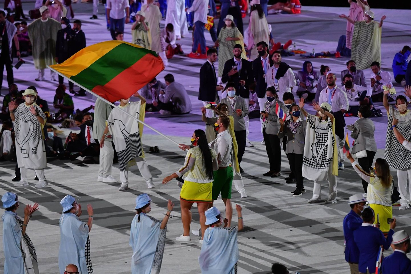 Tokijo olimpiados atidarymo ceremonija.<br>A.Pladžio nuotr.