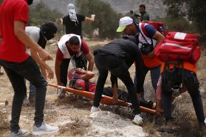 Vakarų Krante po susirėmimų su Izraelio kariais gyvybės neteko palestinietis