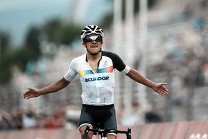 Olimpinė pakyla: šeštadienį Tokijo žaidynėse paaiškėjo 11 čempionų – tris titulus iškovojo Kinija