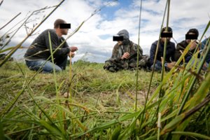 Vyriausybės nariai apie grėsmes laukiant dar daugiau nelegalių emigrantų: nereikia žmonėms meluoti, kad tai saugu