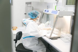 Slovakijos parlamentas priėmė įstatymą dėl ribojimų COVID-19 padėties blogėjimo atveju