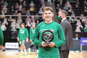 Kylančios akcijos: R. Jokubaičiui prognozuojamas dar aukštesnis NBA naujokų biržos šaukimas