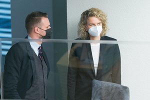 Migrantų krizė ir pandemija koreguoja ministrų atostogų planus