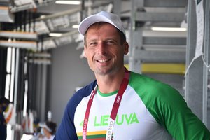 Olimpinis irkluotojas M. Griškonis ir jo varžovai: kas yra kas vienvietėse valtyse