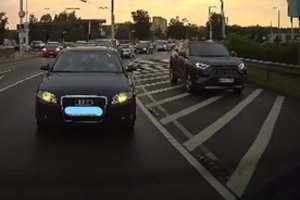 Nufilmavo vilniečio bandymą aplenkti spūstį: įžūliai pažeidė KET taisykles