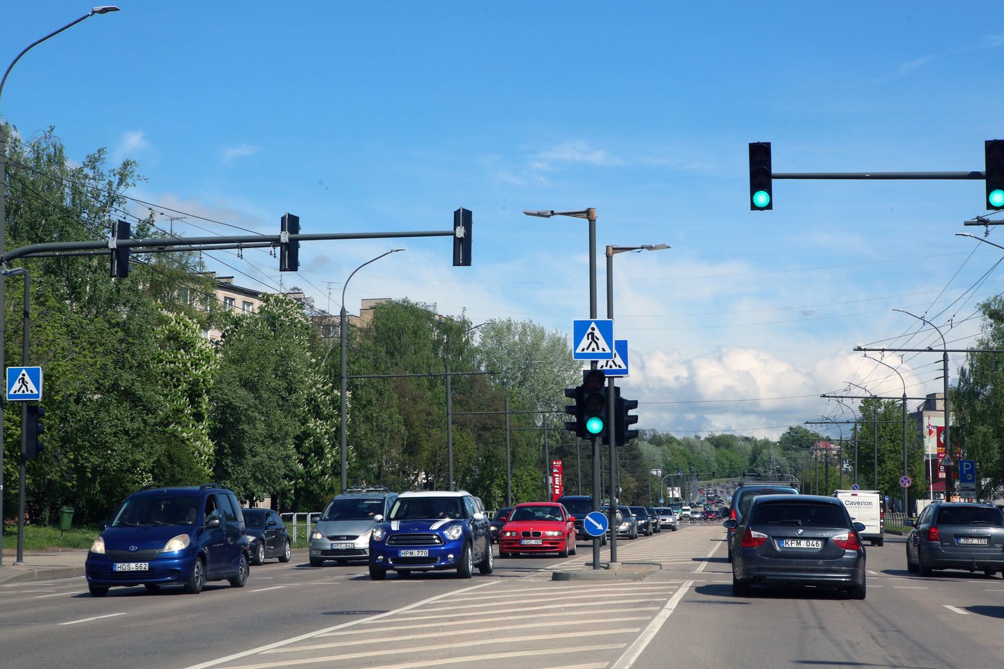 Lietuvos gyventojai, rinkdamiesi transporto priemonę, prioritetą teikia vokiškiems automobiliams.<br>M.Patašiaus nuotr.