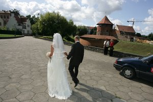 Kaunietė kaltinama po vestuvių pokylio planavusi nužudyti 11 žmonių