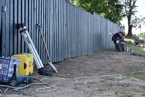 Pasitikėjimą ekonomika gesina ne tik darbuotojų badas – neslepia, kad kainos kils