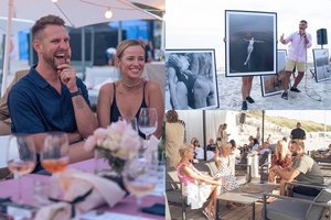 Prabangioje vakarienėje Nidoje ant jūros kranto – ir M. Stonkus su G. Glemžaite, ir L. Kleiza su žmona