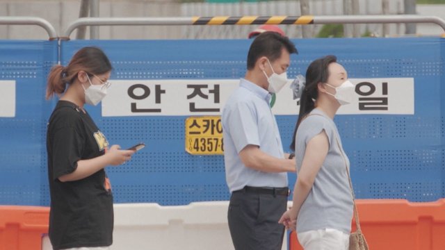 Pietų Korėja paskelbė skiepijimo planą 18-49 metų amžiaus asmenims  