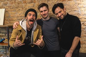 Alano Chošnau ir Leono Somovo „Planetos“ įgavo naują skambesį: remiksas sulaukė tarptautinio pripažinimo