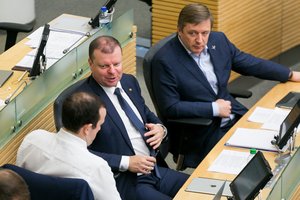 S. Skvernelis ir V. Sinkevičius sprendimą šalinti T. Tomiliną iš partijos vadina keistu: partija pamažu radikalėja