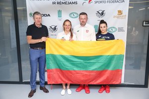 Prieš skrydį į Tokiją S. Krupeckaitei ir M. Marozaitei – palinkėjimai iš olimpinio čempiono