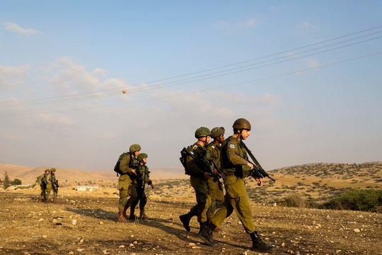 Vakarų Krante per susirėmimus su Izraelio kariais sužeista apie 270 palestiniečių