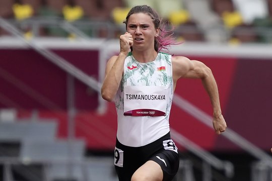 Japonijos vyriausybė aiškinasi situaciją, susijusią su Baltarusijos sportininke K. Cimanouskaja