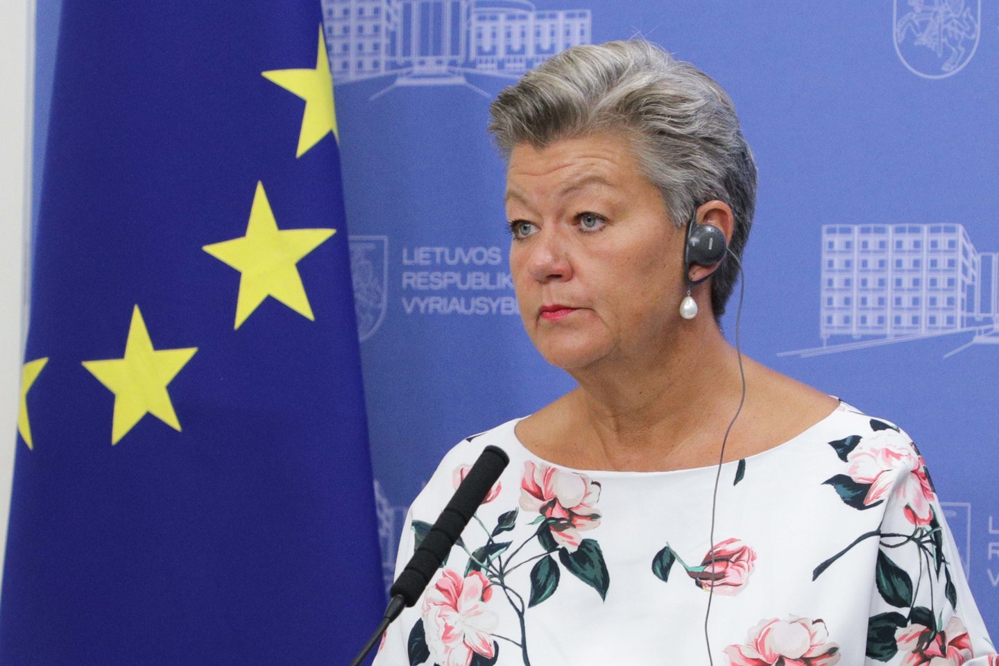 Už vidaus reikalus atsakinga EK narė Ylva Johansson.