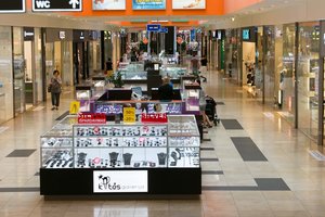 Verslas ragina valdžią pademonstruoti aiškią poziciją dėl trečios viruso bangos: ekspertai gali patarti, bet spręsite jūs