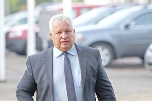 Už kyšininkavimą teistas buvęs Kelmės meras tapo bedarbių prievaizdu