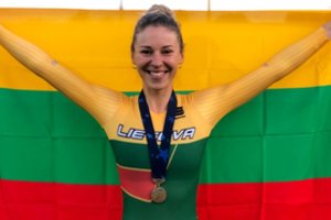 Netikėtas delegacijos papildymas Tokijo olimpinėse žaidynėse: treke startuos dviratininkė O. Baleišytė 