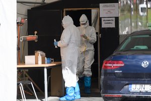Skaičiai grėsmingai didėja: nustatyti 503 nauji koronaviruso atvejai, du žmonės mirė