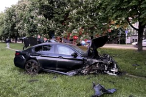 Nustatė, kurie automobiliai dažniausiai ir rečiausiai patenka į eismo įvykius: ką iš tiesų verta žinoti vairuotojams