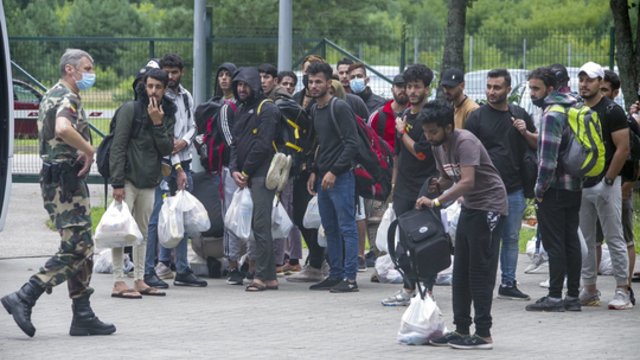 Atskleidė migrantų atvykimo priežastis: tarp jų – nenusisekusi meilė ir persekiojantys kaimynai