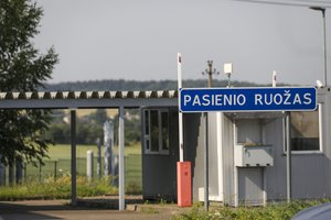 Muitinės atstovas: dėl kontrabandos iš Baltarusijos pareigūnai atidžiau tikrina krovinius