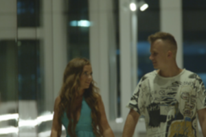 Į vakarėlį ėjusi Monika Šalčiūtė pateko į vaizdo klipo filmavimą