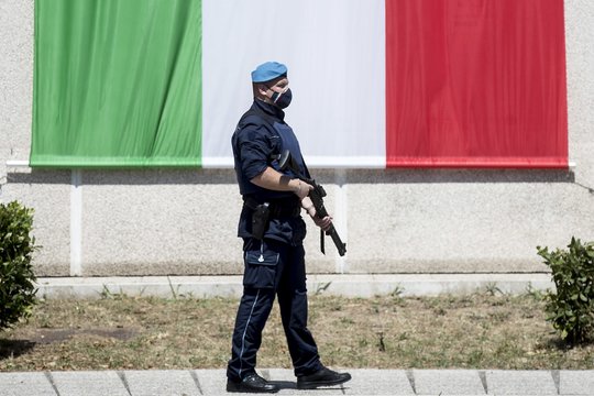 Italijoje sulaikyta svarbi mafijos vadeiva